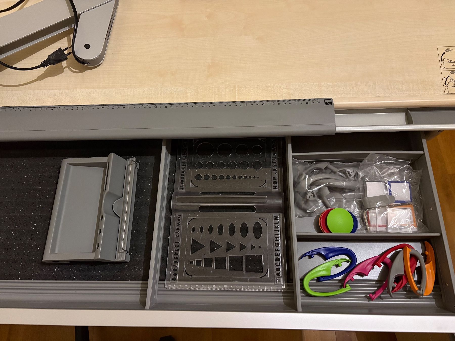 Moll Schreibtische: Schreibtisch Schulkind Moll – Gebraucht aus Dietikon von urs_mgx9 3