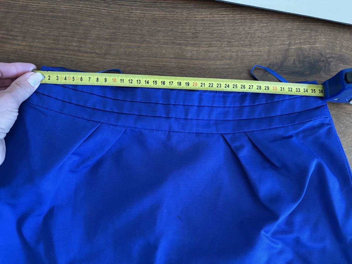 Anzüge & Kostüme: 2-Teiler L.K.Bennett Gr. 38 – Gebraucht aus Winterthur von san_wd8j 6