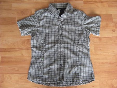 Neue Trekking Bluse oliv karriert, Marke Salewa, Grösse 36