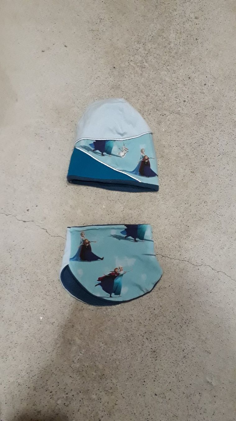 Copricapi, berretti & cappellini: Anna & Elsa-Mütze-Schal-Set – Nuovo (secondo la descrizione) da Basel venduto da mon_7m8h