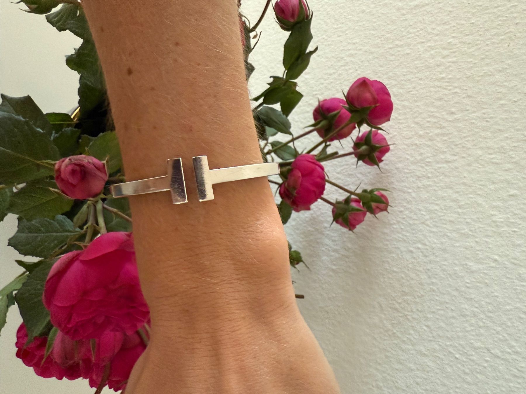 Tiffany & Co. Bracciali & Braccialetti: Tiffany T - Stearling Silver Armspange – Usato da Kilchberg ZH venduto da NoemiC02