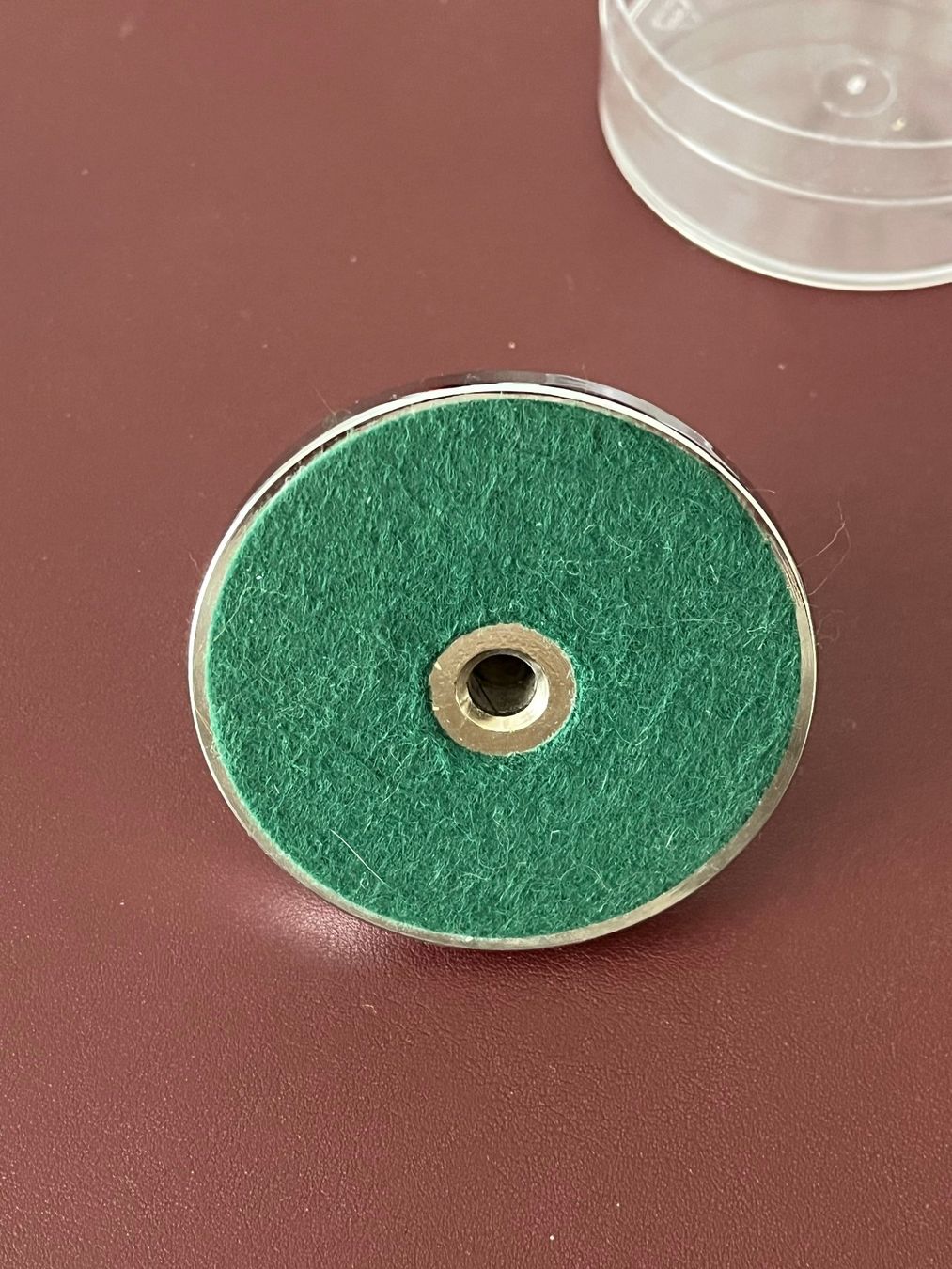 Plattenspieler: Schallplattenstabilisator aus metall – Neu und originalverpackt aus La Chaux-de-fonds von ploumenec 2