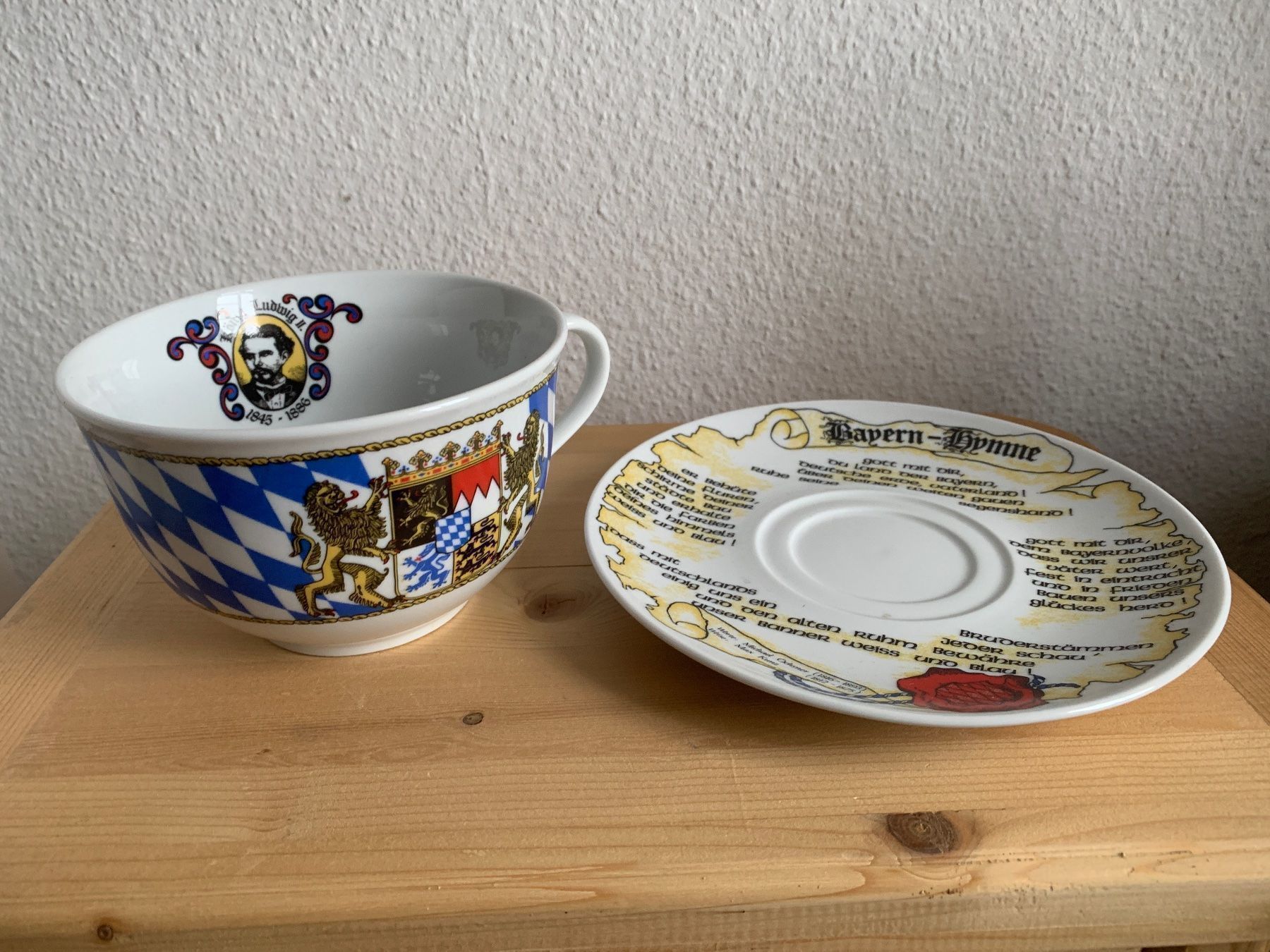 Tazze: Seltmann Weiden Tasse und Unterteller – Nuovo (secondo la descrizione) da Schaffhausen venduto da raphael_95