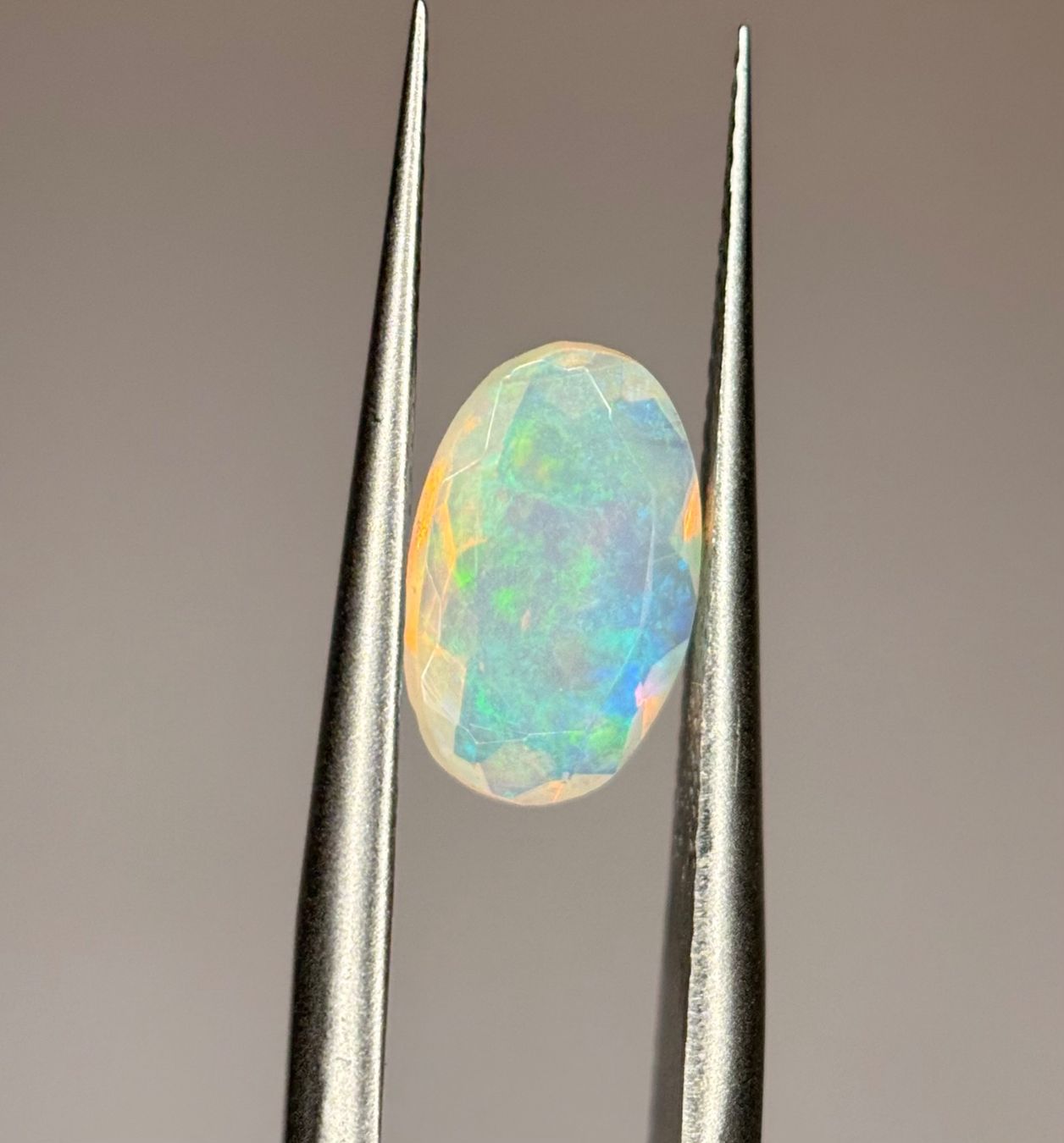 Pietre preziose: Ab 1 Fr. - Top 0.86 ct Opal Edelstein - unbehandelt – Nuovo (secondo la descrizione) da Mauren venduto da LieGems