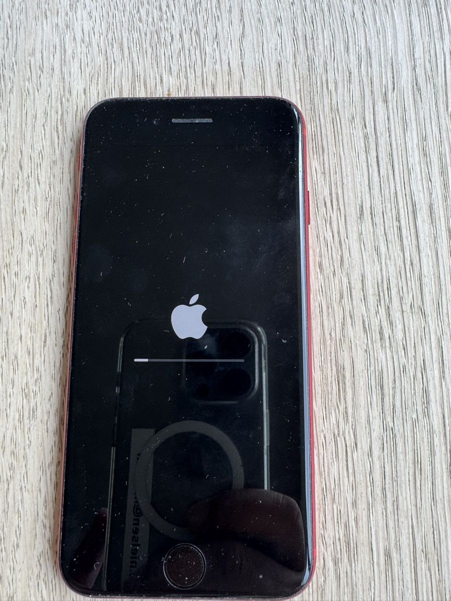 Apple Telefoni cellulari / Smartphones: Apple iphone se 64 – Usato da Thalwil venduto da dancni 1
