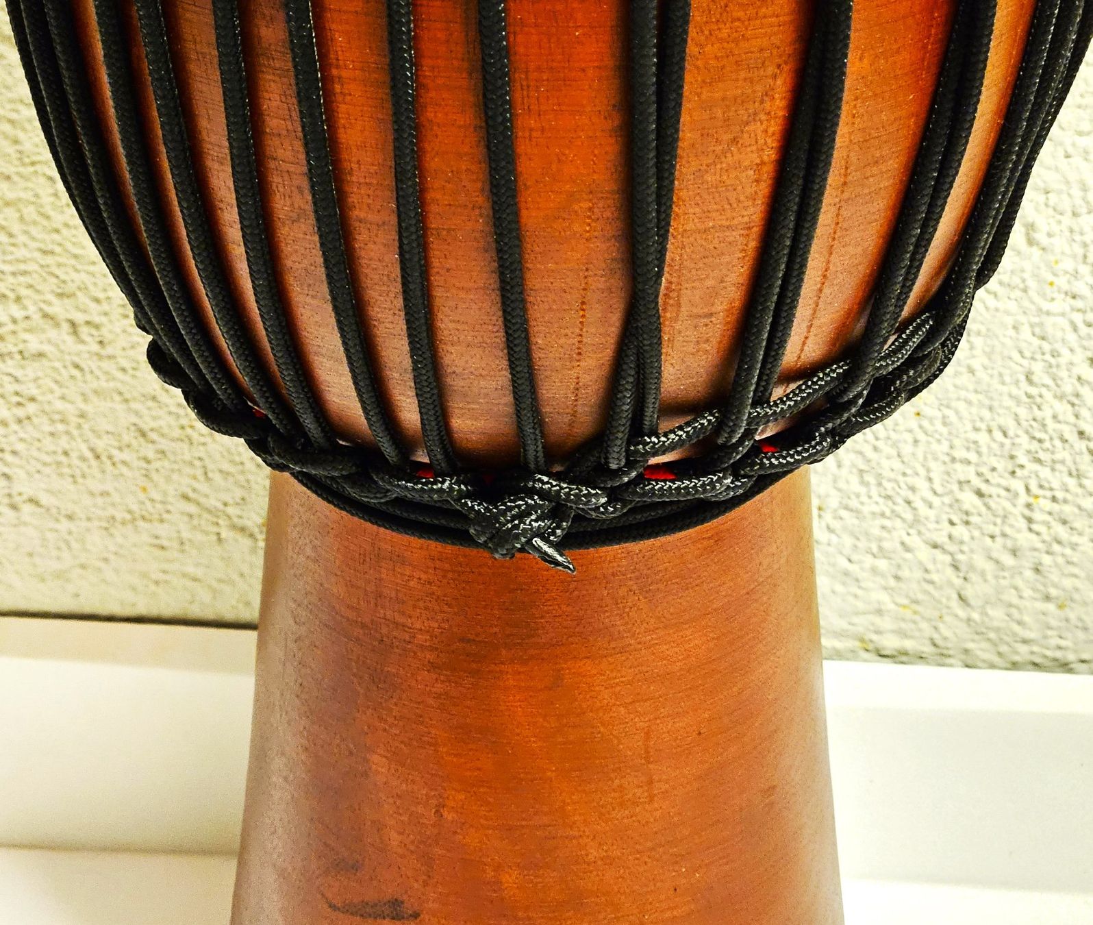 Musikinstrumente: Djembe  Monky5  50cm  (mit Lackfehler) – Neu (gemäss Beschreibung) aus Wöschnau von Musikhaus-Luethy5012 4