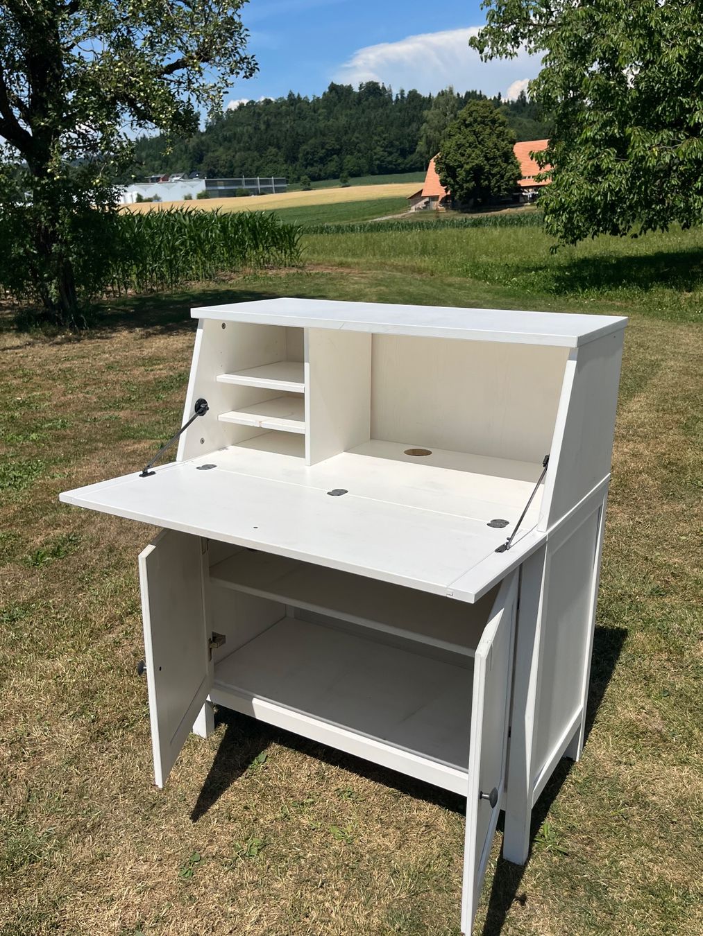 Schreibtische: Sekretär – Gebraucht aus Allmendingen b. BE von juair 7