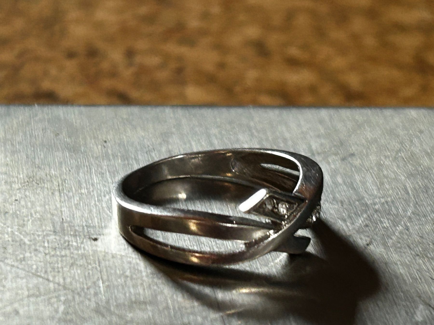 Anelli: Silberring Glitzerschlaufe (56) – Usato da Dittingen venduto da Bijoubelle 9