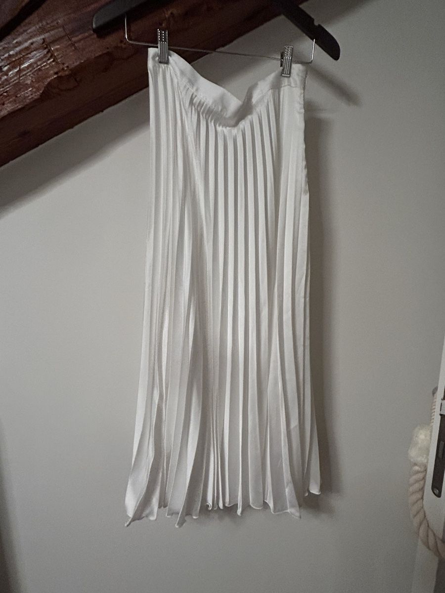 Zara Gonne: Plisseerock von Zara – Usato da Rheineck venduto da snc_g95p 2