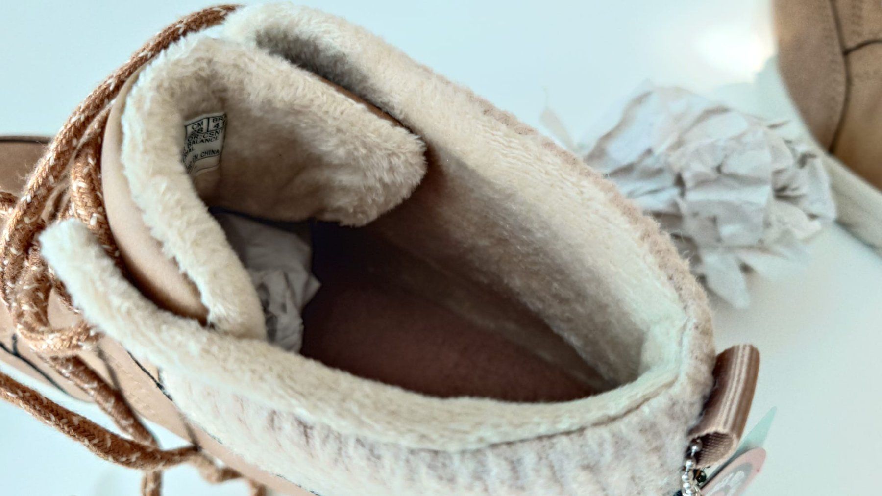 Skechers Scarpe da donna: Skechers Kurzstiefel Camel Grösse 41 – Nuovo e nell'imballaggio originale da Riehen venduto da katep75 2
