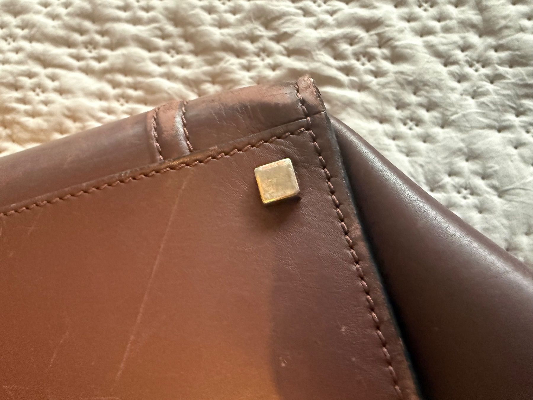 Celine Taschen für Damen: Laufzeit verkürzt. Neue FotosDunkel Braune Celine Handtasche – Gebraucht aus Zürich von miltengabo 4