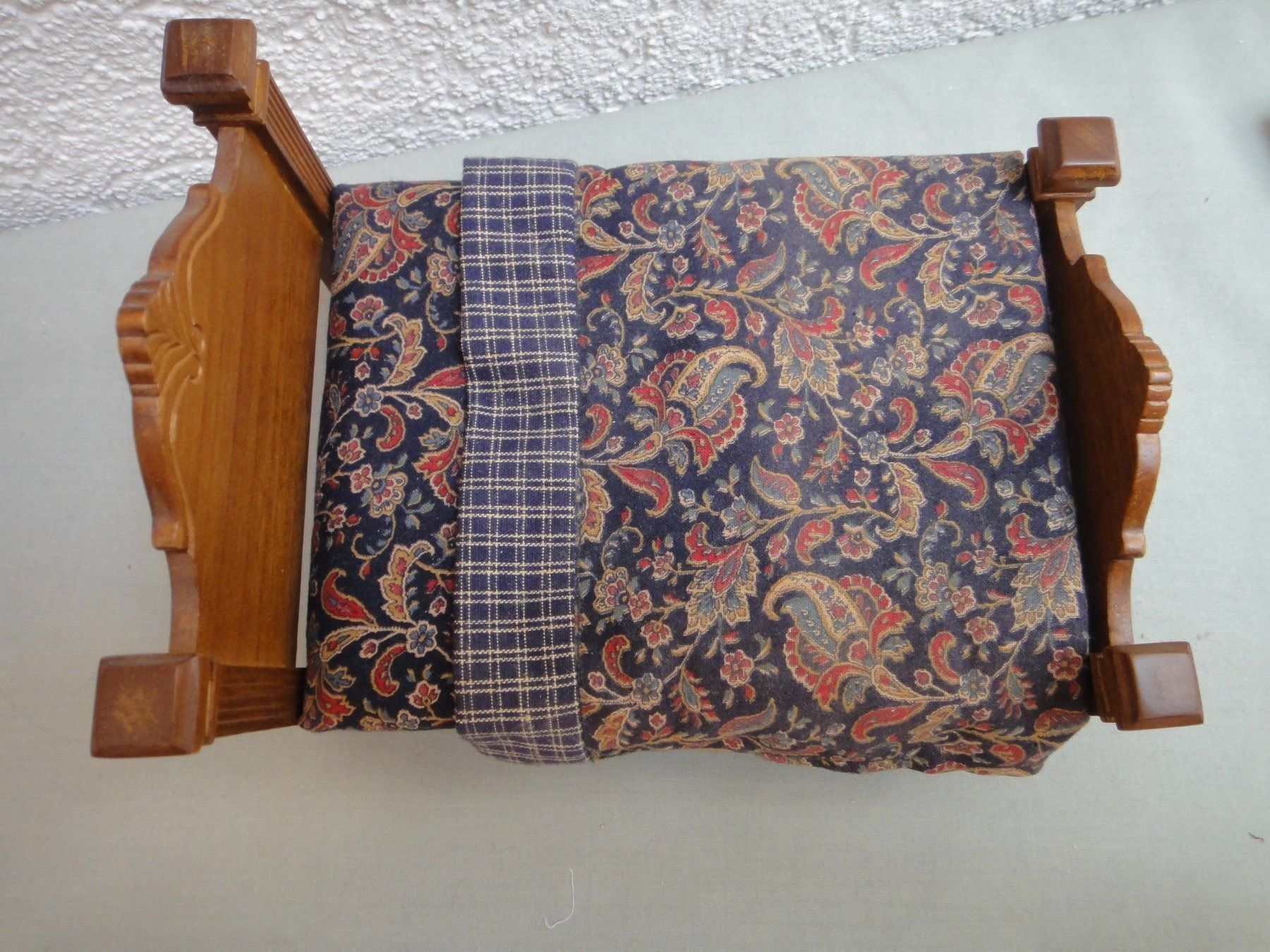Case e mobili per bambole: Puppenstubenmöbel Doppelbett mit Inhalt – Nuovo (secondo la descrizione) da Detligen venduto da Crissie307 1