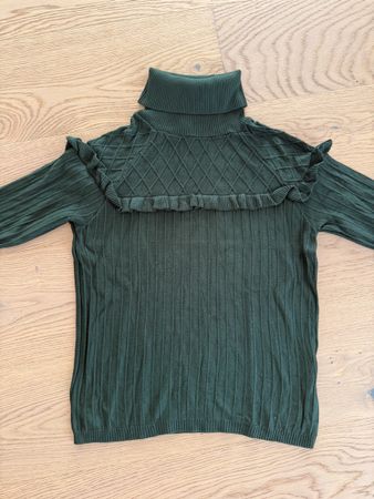 Rollkragenpullover Grün mit Rüschen, Herbst/Winter, S