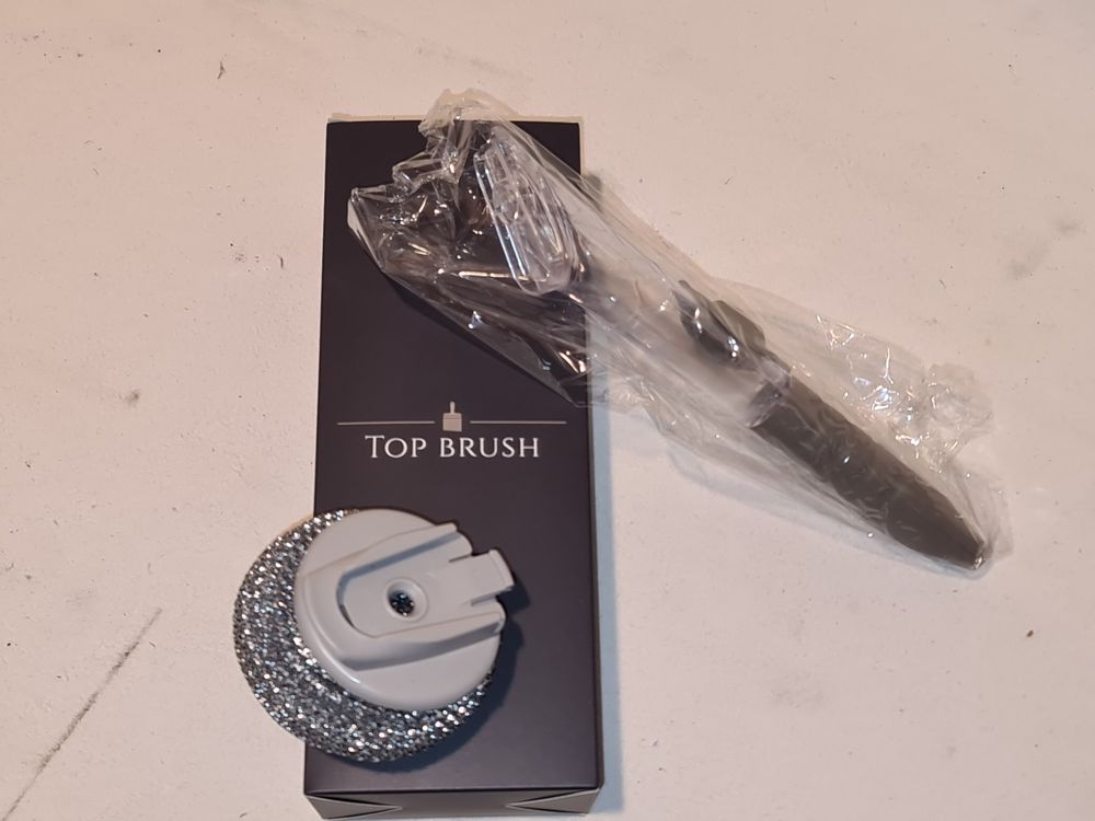 GodBrush Trockenbürste Mit Kappe – Feine Version Zum Entwirren & Pflegen