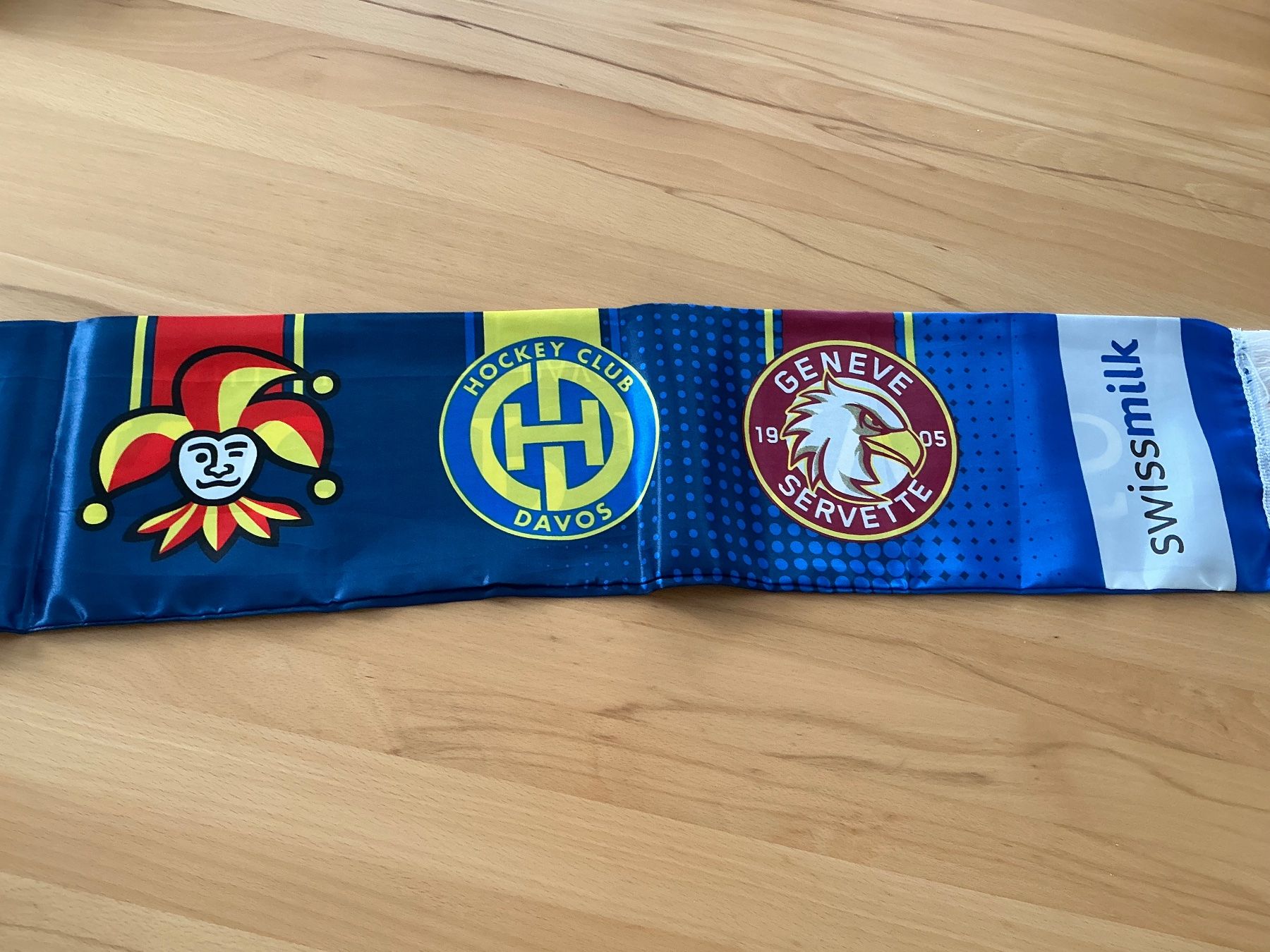 Foulard & Sciarpe: 88. Spengler Cup 2014 Schal – Nuovo (secondo la descrizione) da Dübendorf venduto da Shreck 3