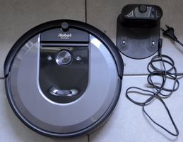 Robot Roomba i7 Staubsauger / aspirateur