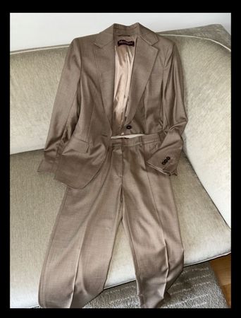 Anzug Max Mara
