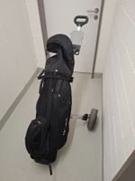 Golfwagen ProAce mit Golftasche schwarz gebraucht
