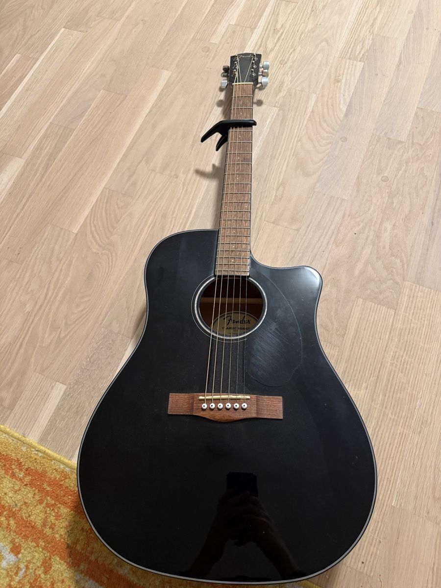 Fender Musikinstrumente: Fender CD-60SCE Dreadnought Electro Acoustic, Black – Gebraucht aus Nyon von garlic_bread