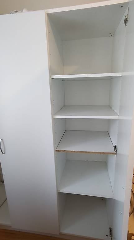 Schränke: Kleiderschrank/Kasten – Gebraucht aus Winterthur von alterHase 1