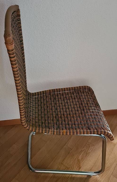 Sedie: 4 Stk Freischwinger Stühle. Rattan-Chrom – Usato da kuessnacht am rigi venduto da IceFan 3