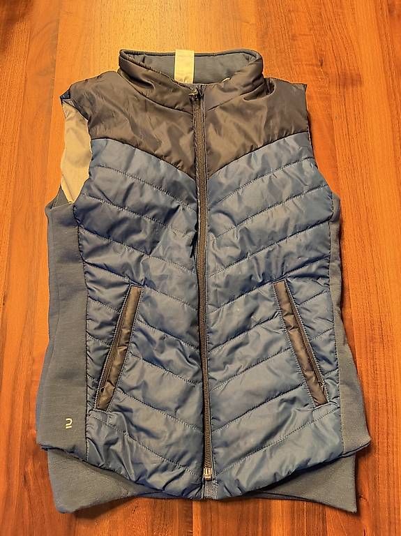 Gilets & Westen: Reitgilet – Gebraucht aus Ettingen von a_d_m2hh