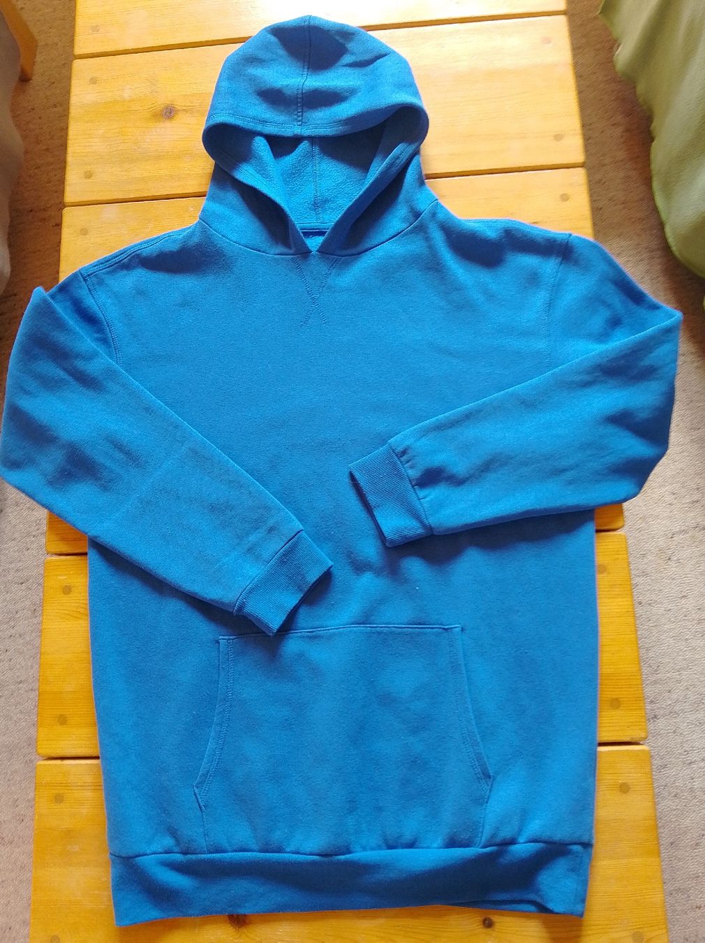 Maglioni & Felpe: Hoodie Kapuzenpullover blau M – Usato da Rigi Kaltbad venduto da san_rxc2