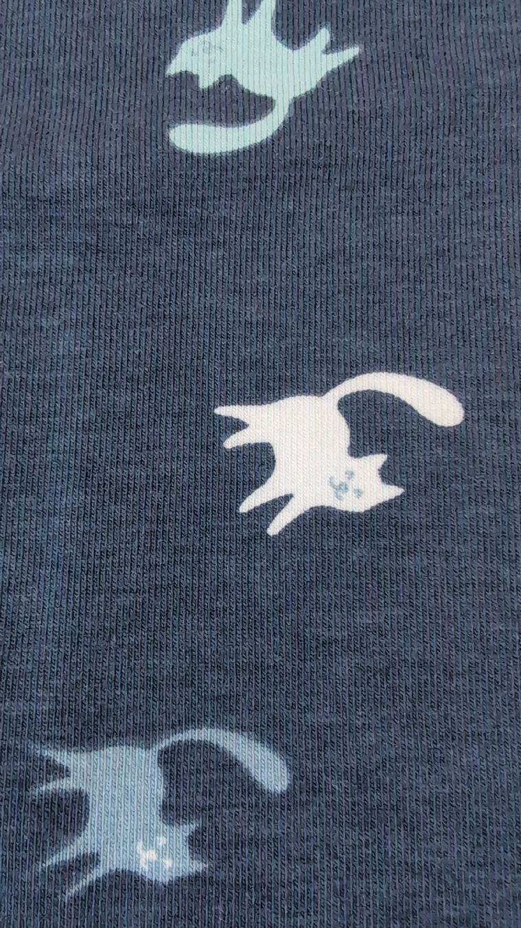 Tessuti: Navy Jersey Stoff mit Katzen Muster, Neu – Nuovo (secondo la descrizione) da St. Gallen venduto da nortom 2