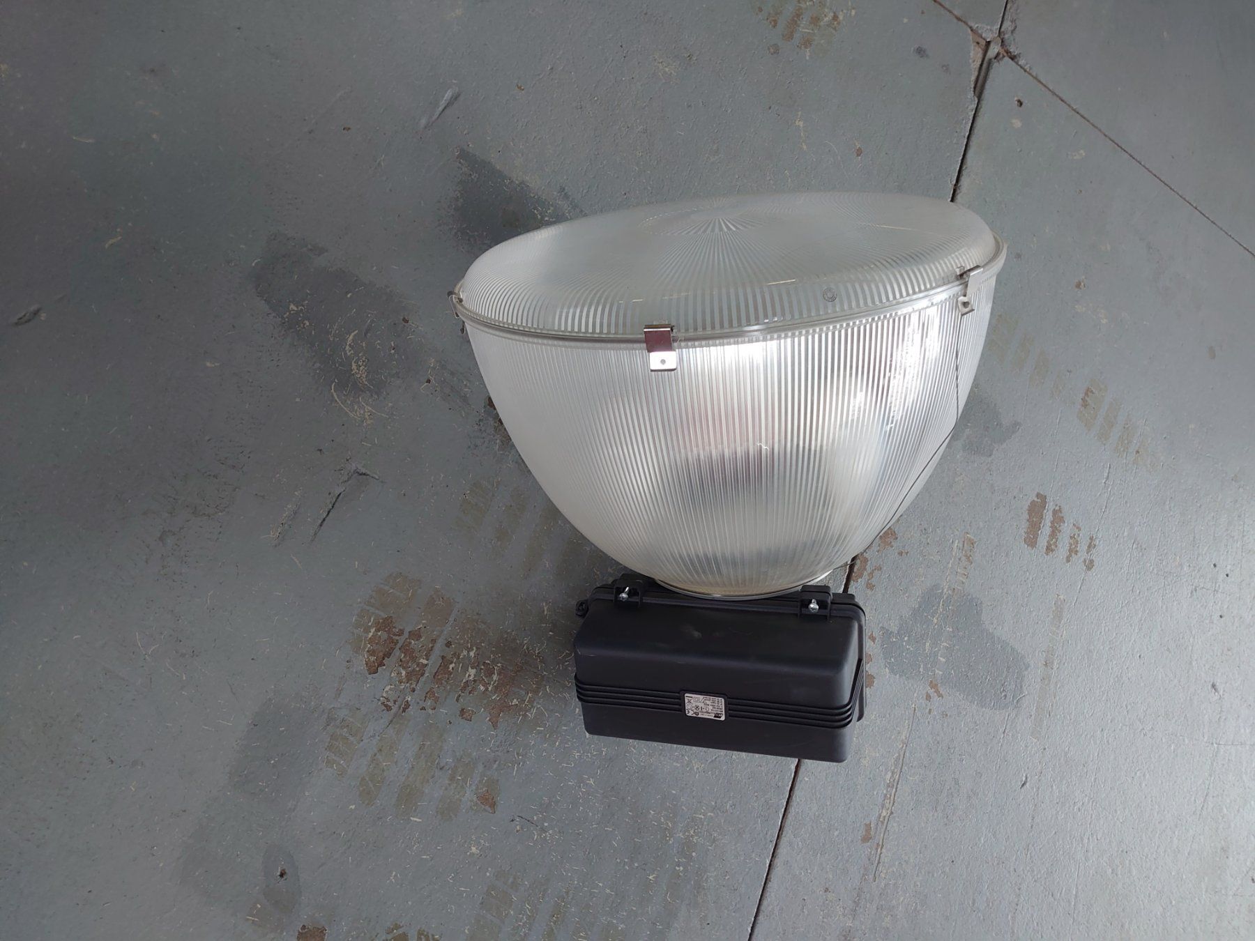 Lampadari & plafoniere: Deckenleuchte, Deckenlampe Design – Usato da Hallwil venduto da mike16 1