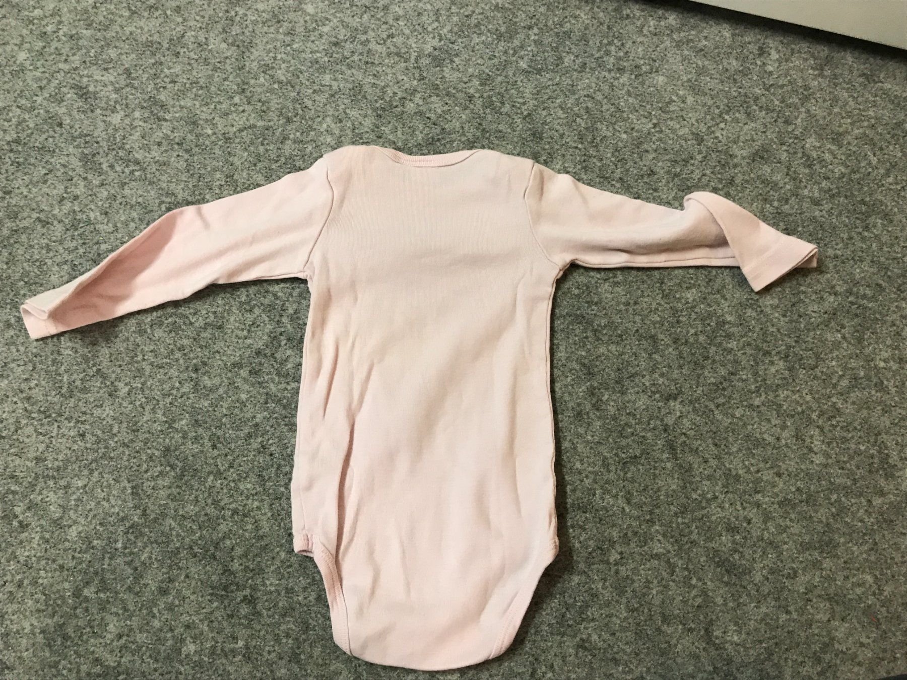 Biancheria intima: Mädchen Body Gr. 62/68 Langarm Rosa Baumwolle – Usato da Guntershausen venduto da Gloominati 2