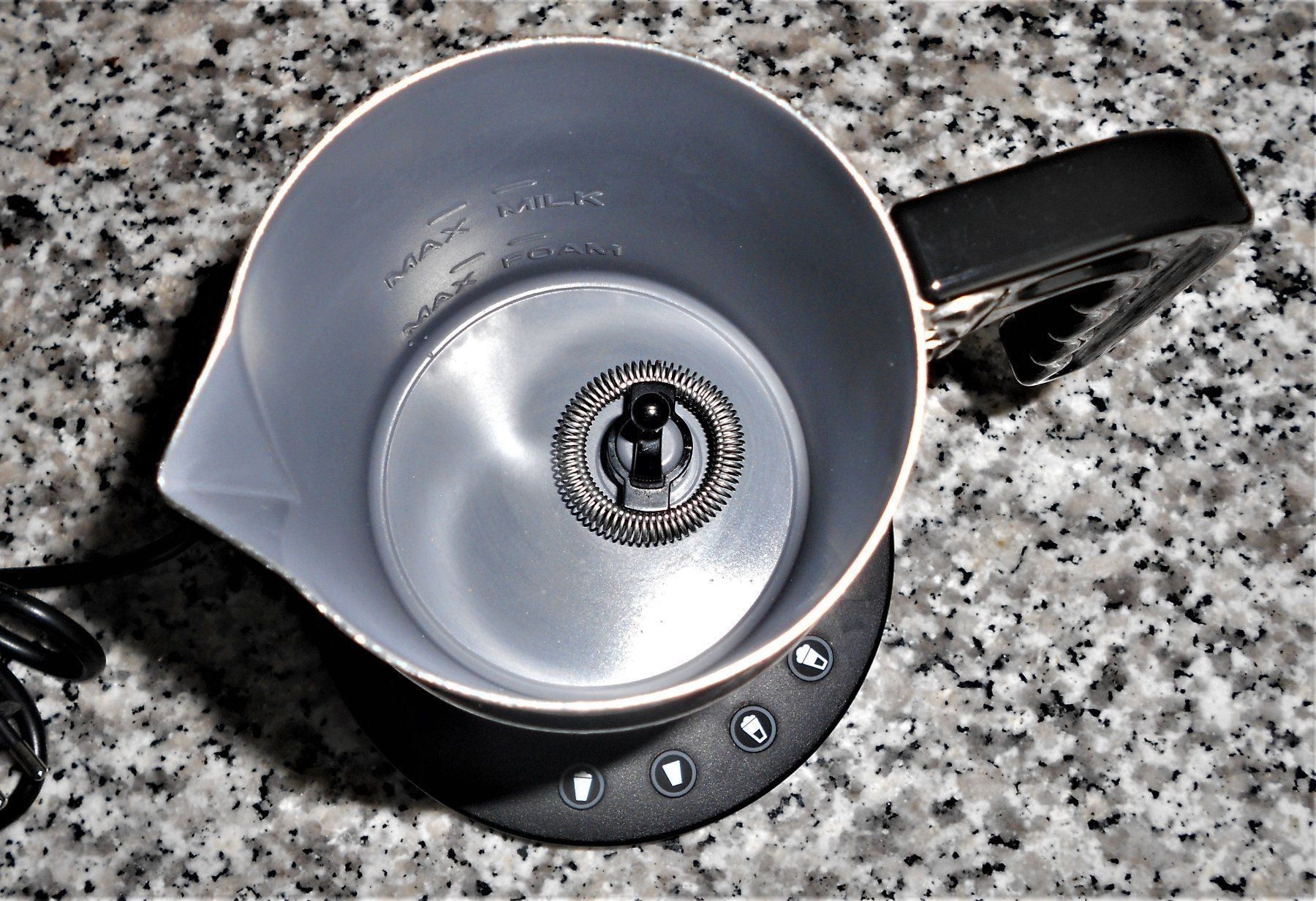 Elettrodomestici da cucina: NESPRESSO AEROCCINO 4 MILCHSCHÄUMER – Usato da Ostermundigen venduto da Finnflower 1
