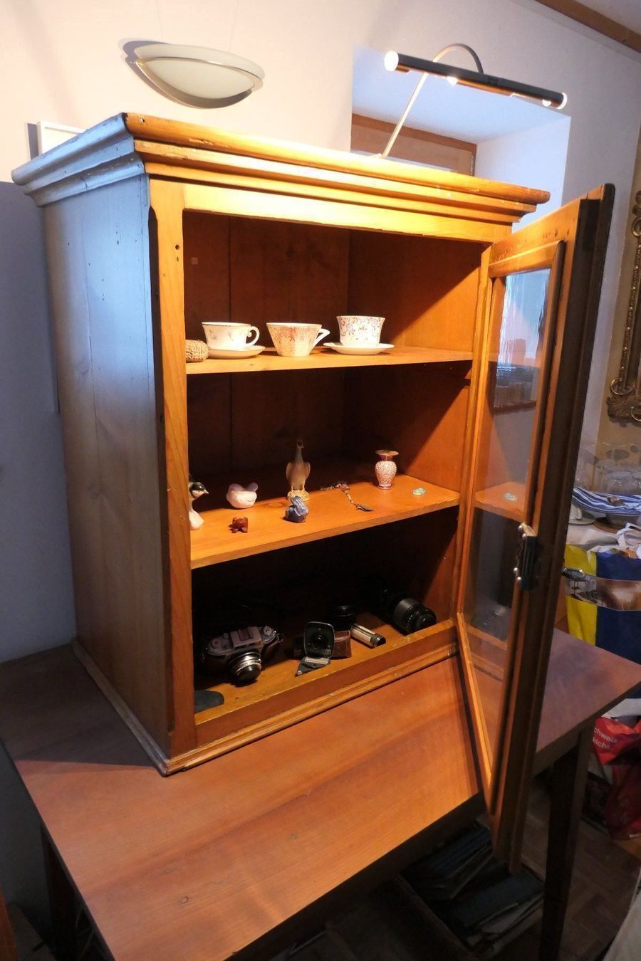 Vetrine: antike Glas-Vitrine mit Beleuchtung – Usato da Fürstenaubruck venduto da PizBeverin2018 4