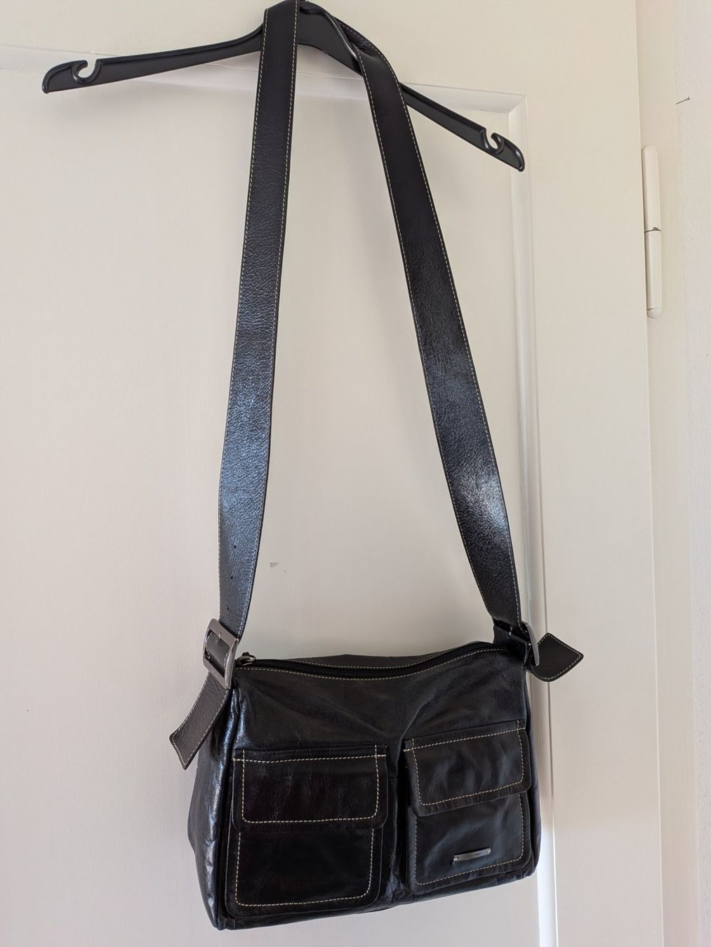 Claudio Ferrici Borse da donna: Claudio Ferrici Tasche schwarz – Usato da Emmen venduto da magelan 1