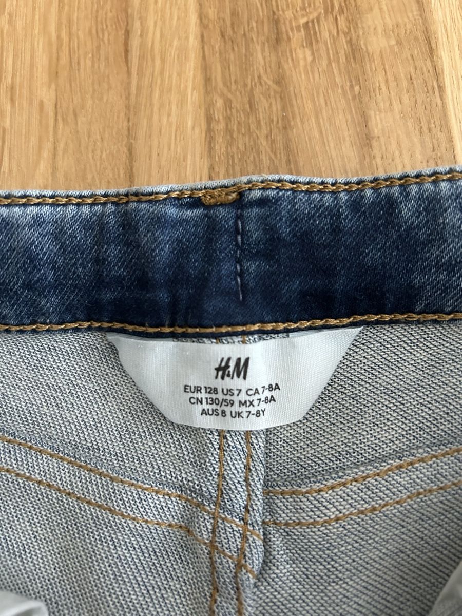 H&M Jeans: 2 Stück Jeans Shorts Gr.128 – Nuovo (secondo la descrizione) da Kilchberg ZH venduto da Traumfaenger01 2