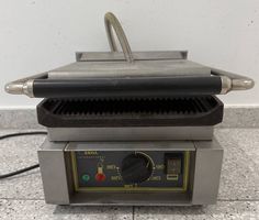 Grill professionnel 