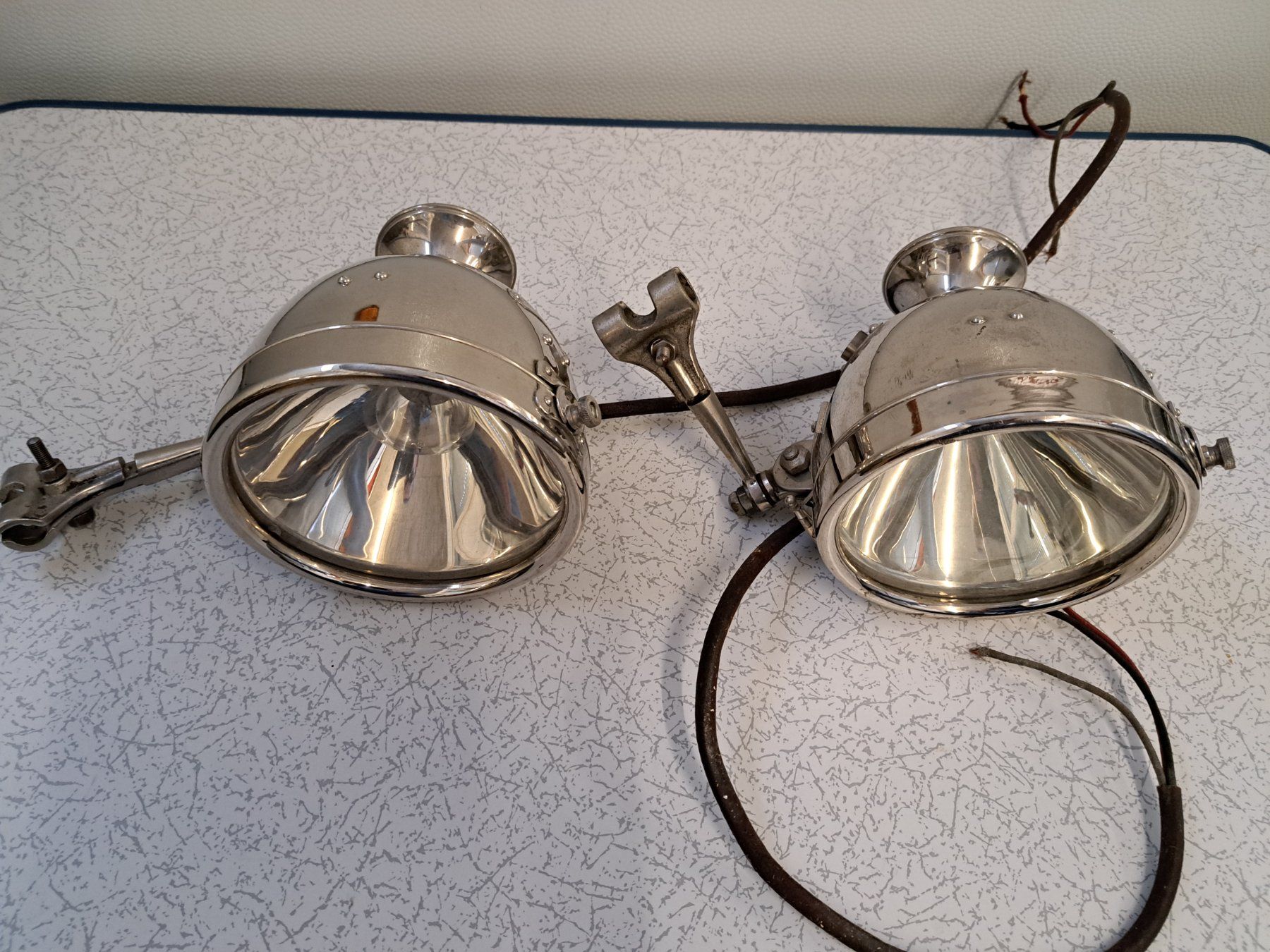 Lampade: Oldtimer Scheinwerfer C.Ollier &C Ltd antik und sehr schön – Usato da Freienstein venduto da Mapa3 5