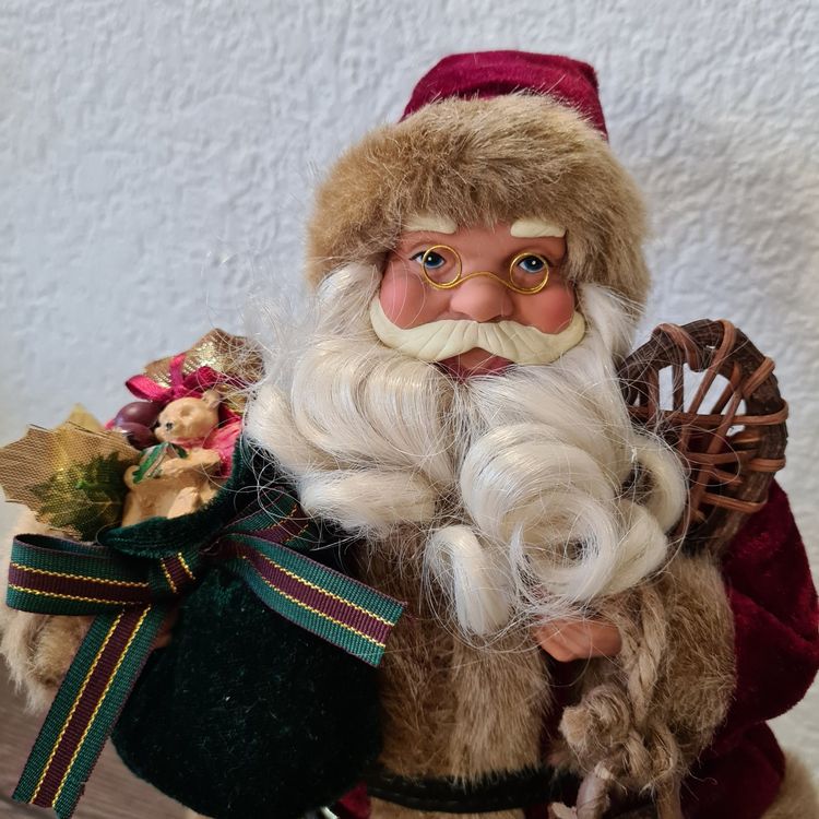 Produktbild von Wandtattoo Aufkleber Blumen Weihnachtsmann Wandaufkleber 18X18 Cm Groß