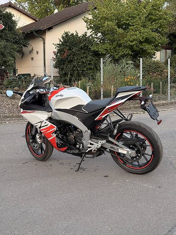 Route: Aprilia RS125 2026 – D'occasion à Fahrwangen par vespa4you 4