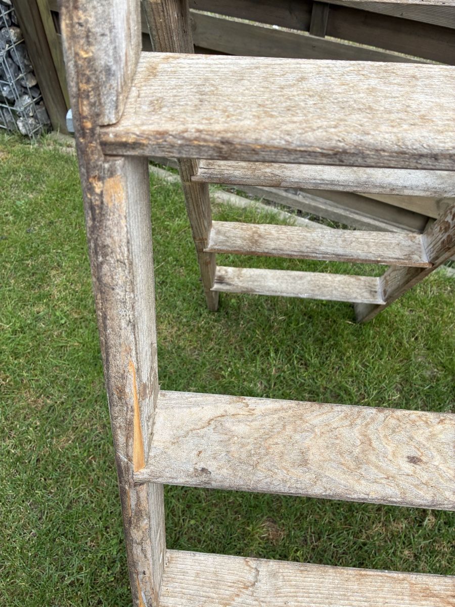 Echelles: Holzleiter – D'occasion à Schüpbach par Tluky