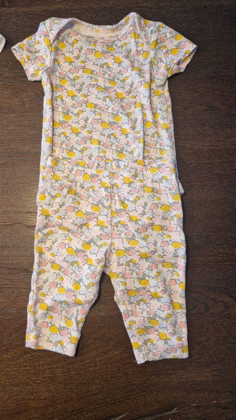 Carter's Kleiderpakete & -sets: Süsses Kleiderpaket 3 Monate / 62 – Gebraucht aus Zürich von Kitti.sz 1