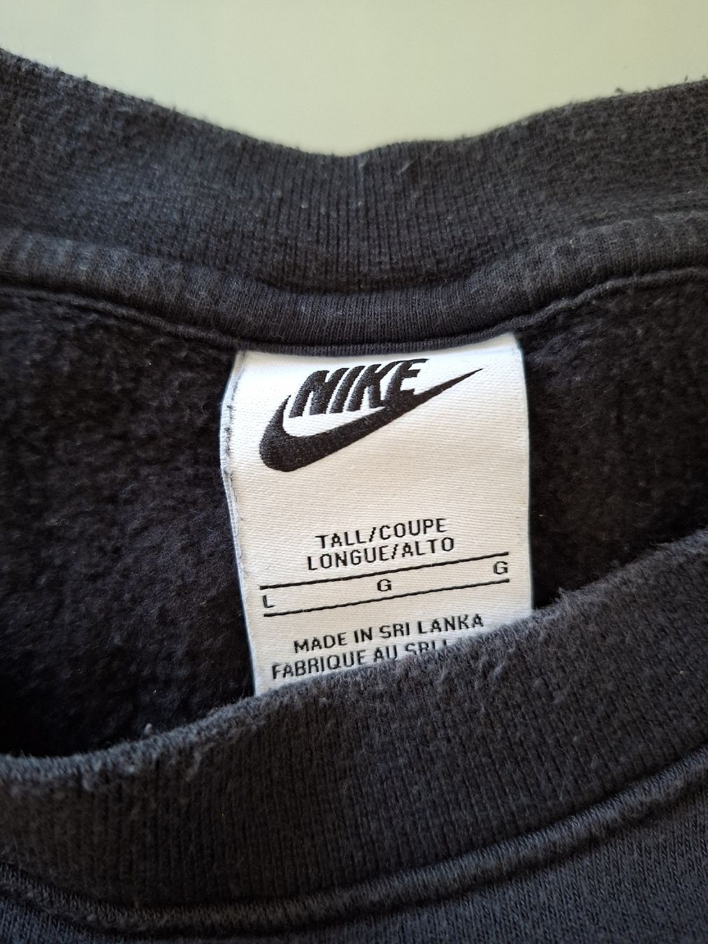 Nike Maglioni & Felpe: Sweatshirt Nike noir en coton, – Usato da Renens VD venduto da ser_j2fn 2