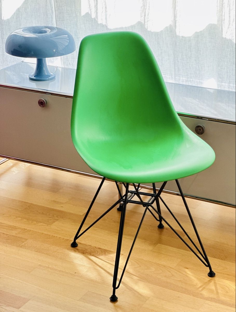 Vitra Sedie: Vitra - Eames Plastic Side Chair DSR – Nuovo (secondo la descrizione) da Meggen venduto da Fenchel92 1