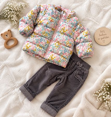 Ensemble hiver fille: Veste fleurie + Pantalon taille 74