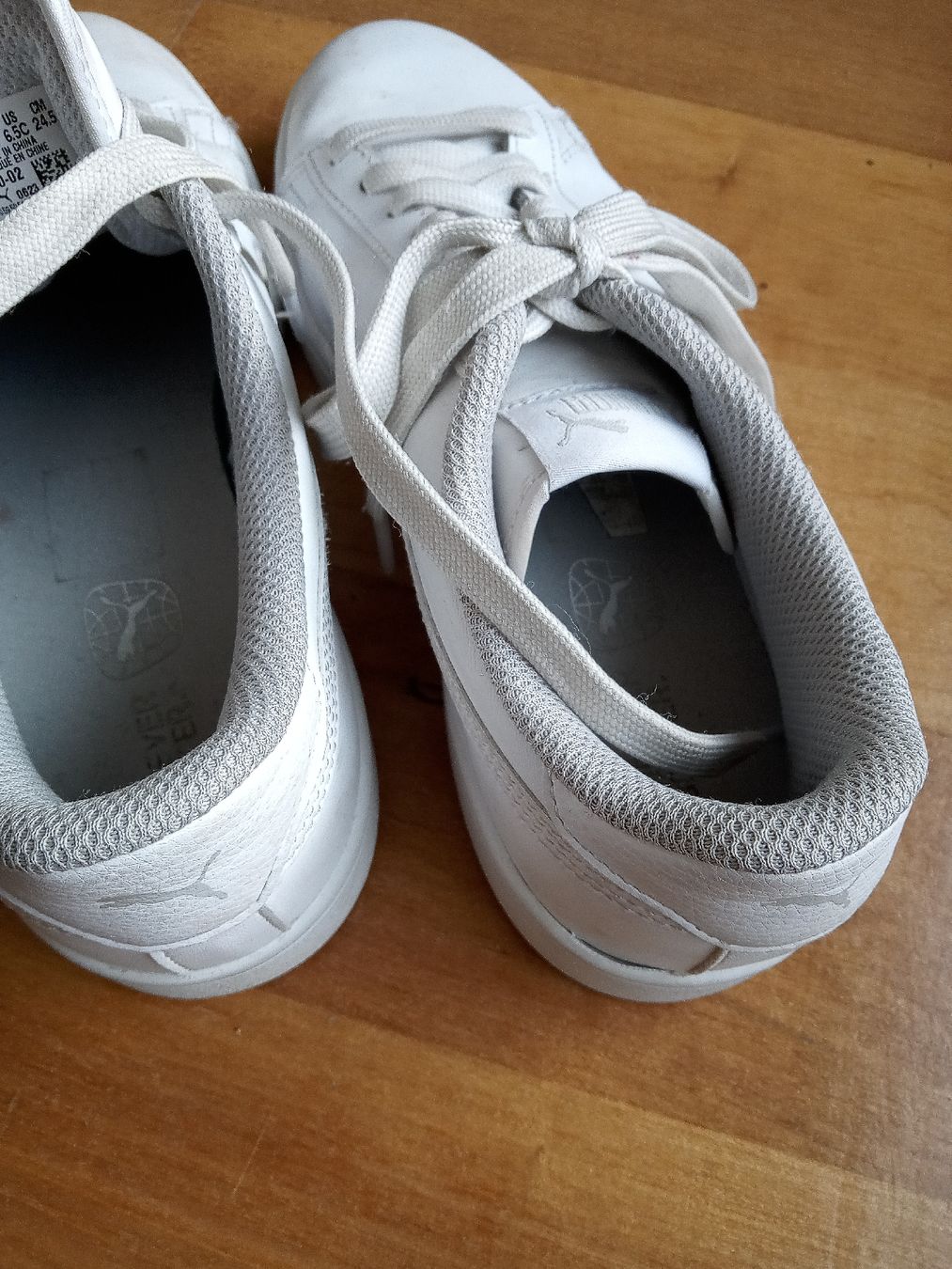 Puma Scarpe da donna: Puma Sneaker, Grösse 38.5 – Usato da Büren SO venduto da swelch 8
