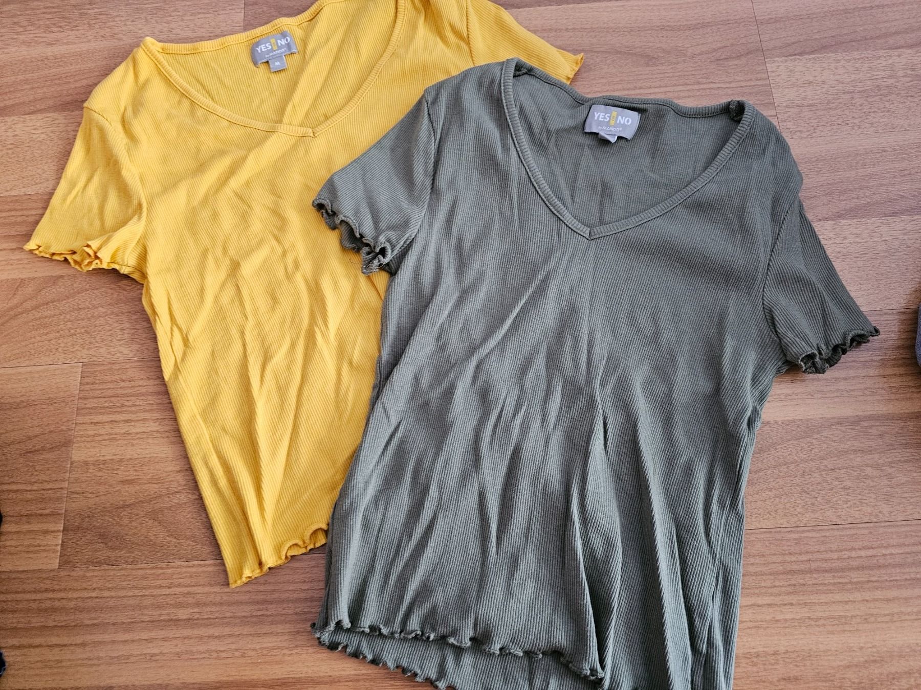 Lotti di vestiti: Yes or no  zweierSet – Usato da Basel venduto da NyGrow