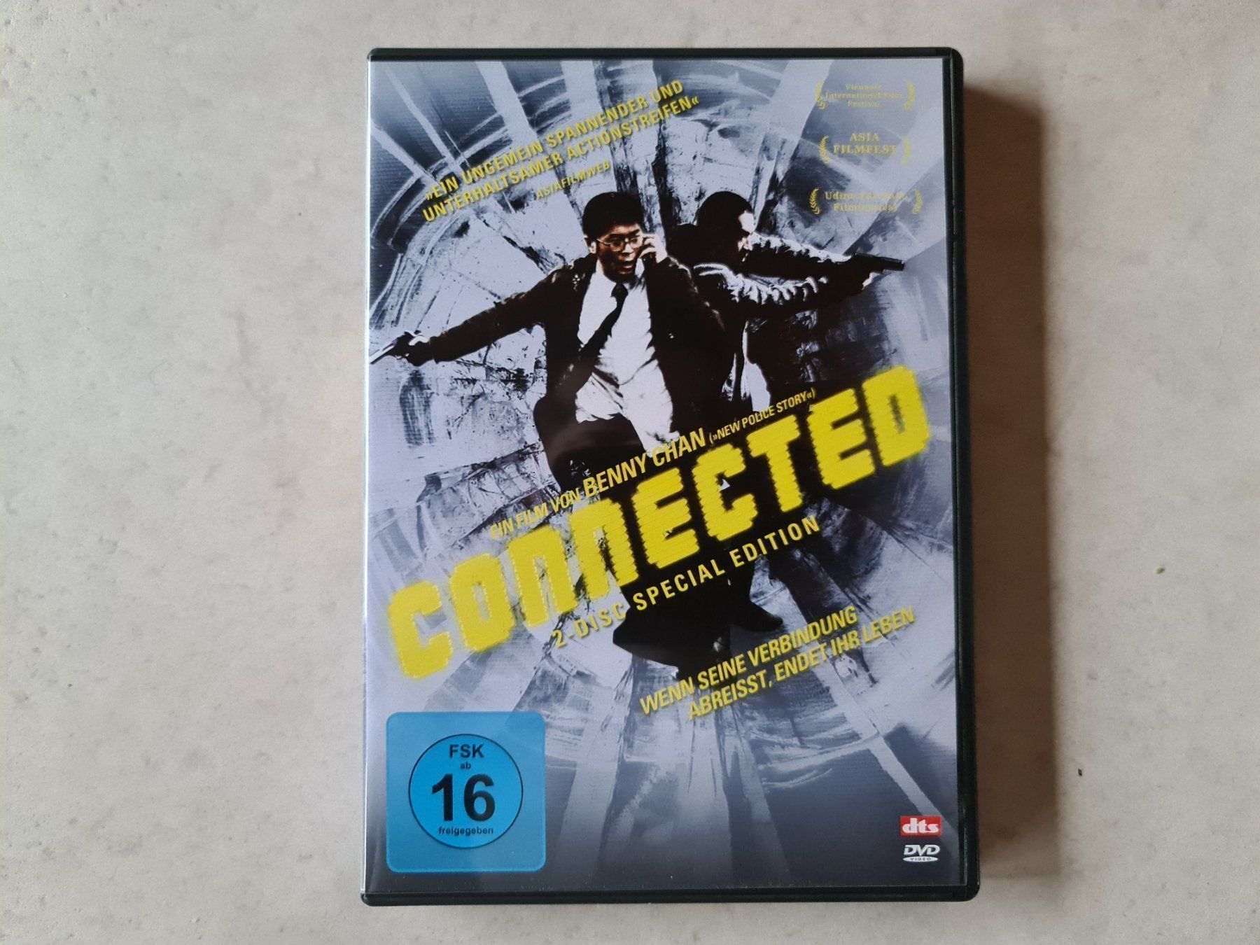 Tutti i DVDs: Connected - 2 Disc Special Edition  *HIT* – Usato da Schneisingen venduto da backstore24 1