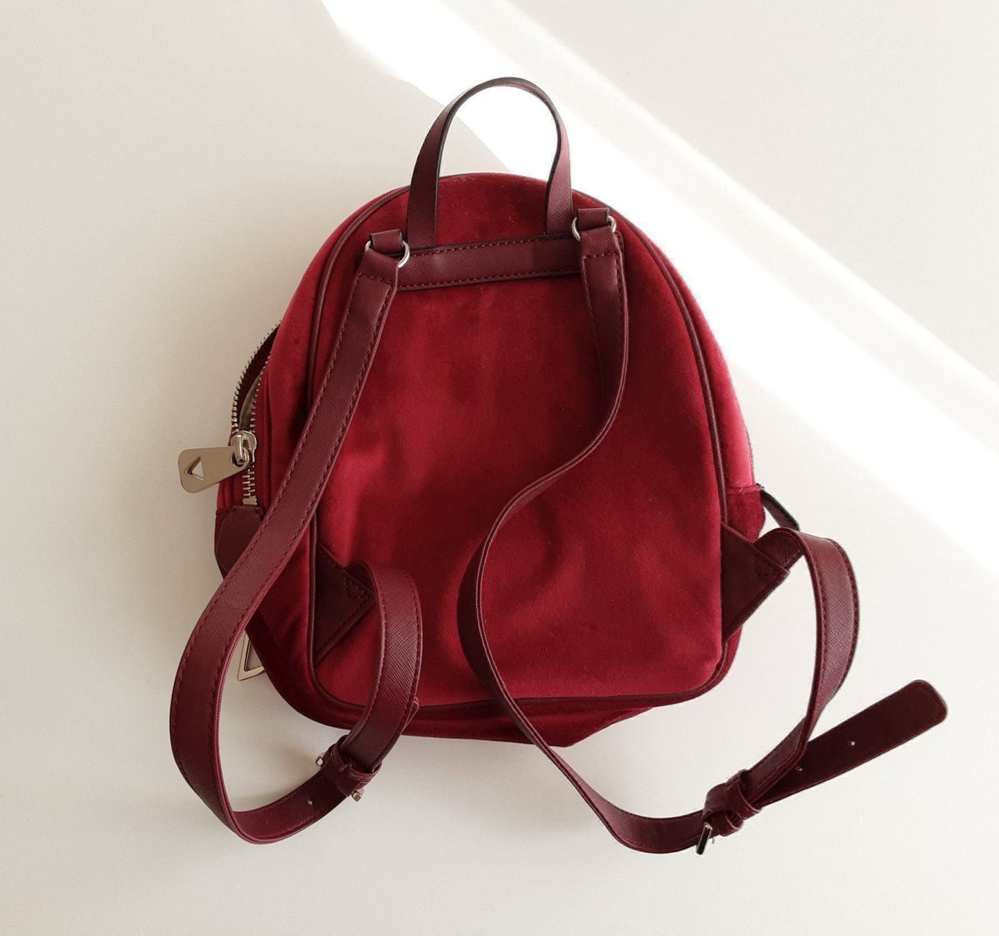 Guess Zaini: Guess Rucksack klein – Nuovo (secondo la descrizione) da Bern venduto da Javero 1