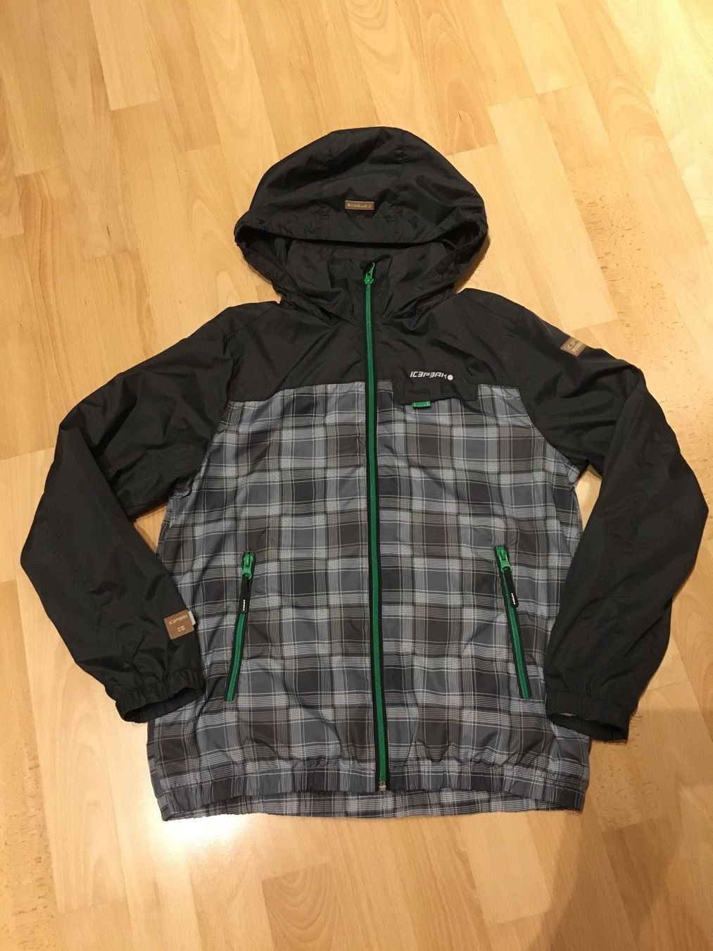 Icepeak Giacche & Cappotti: Windjacke ICE Peak Gr. 140 – Nuovo (secondo la descrizione) da Uetendorf venduto da Gar_9pvy