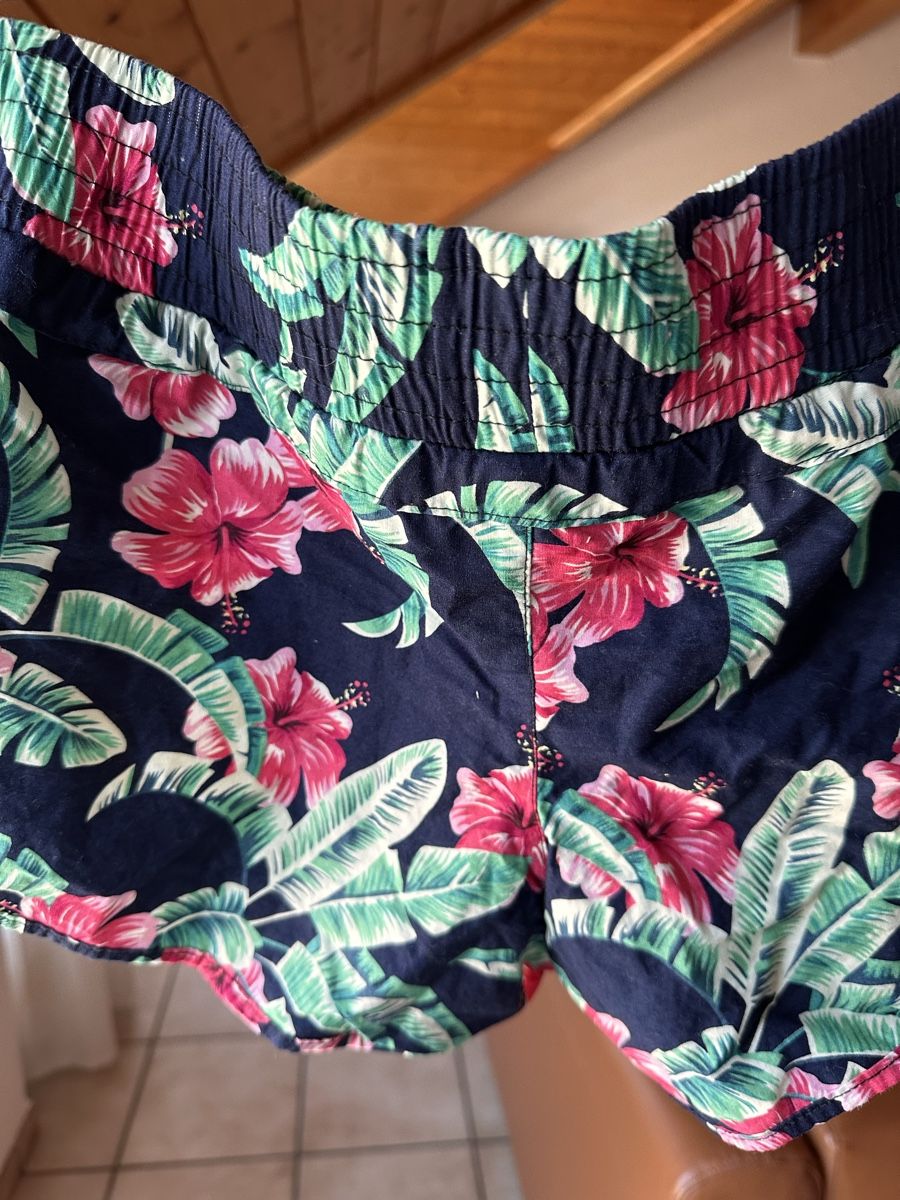 Hosen: Strand Shorts Gr. M – Gebraucht aus Münsingen von Secondhand89 1