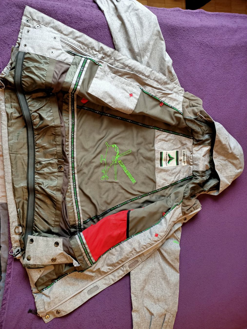 Alprausch Giacche: Alprausch Ski Jacke neu – Usato da Zürich venduto da Xenox_ng 2